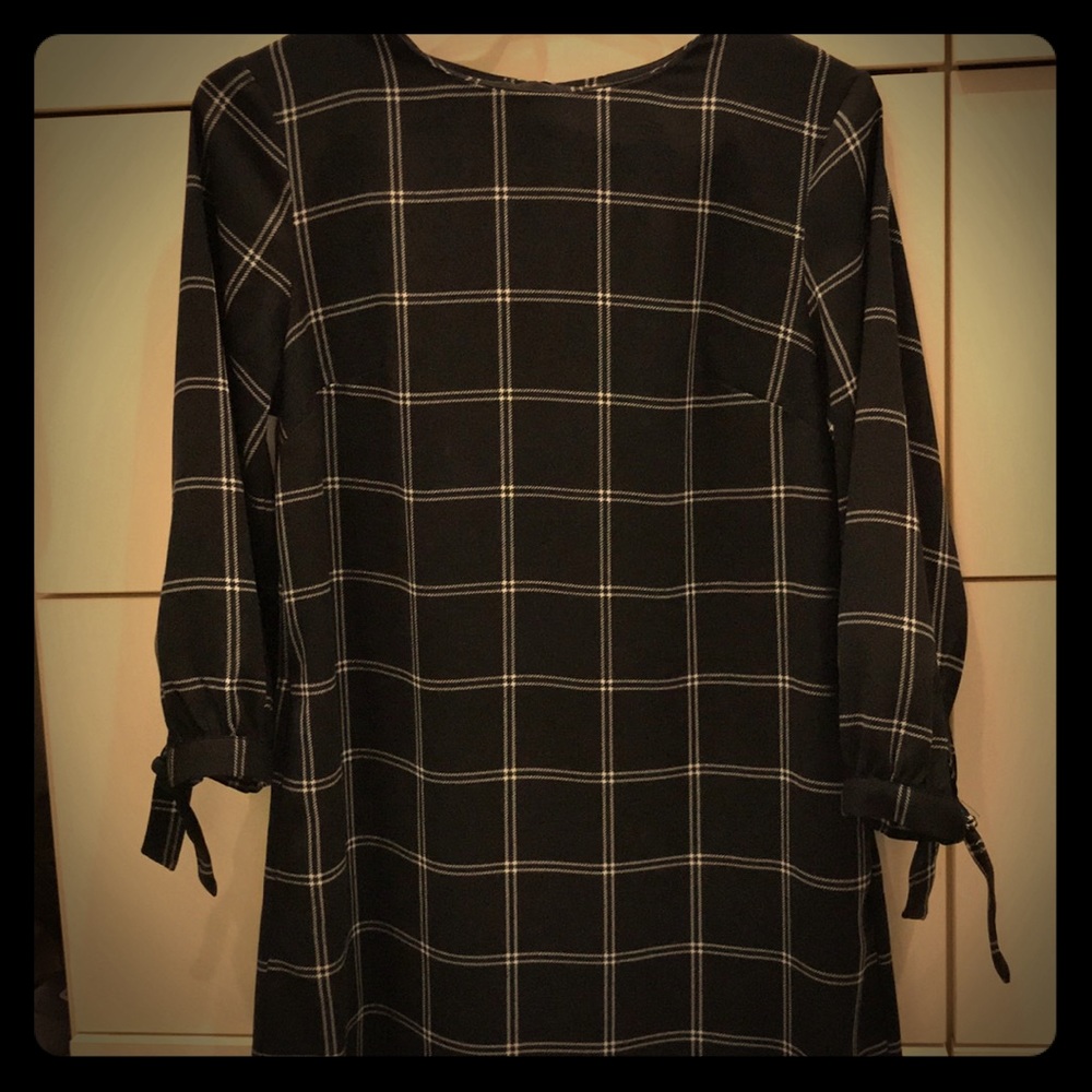 Black and white plaid shift dress